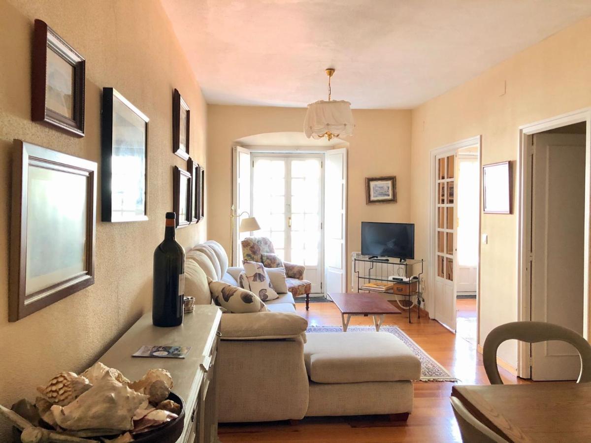 Apartamento El Parque Luarca Exterior foto